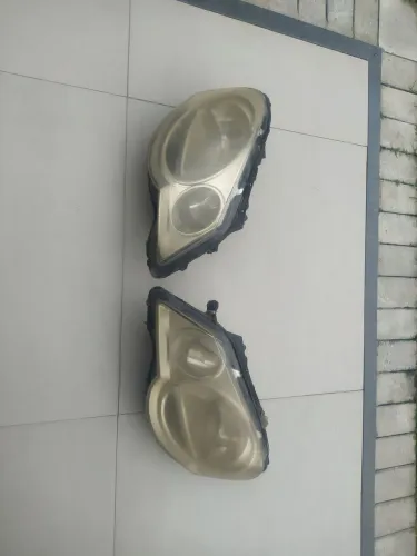 Par de farol polo sedan 2007