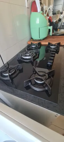 Cooktop 5 Bocas Dako Supreme Com Tripla Chama Preto Bivolt Preto