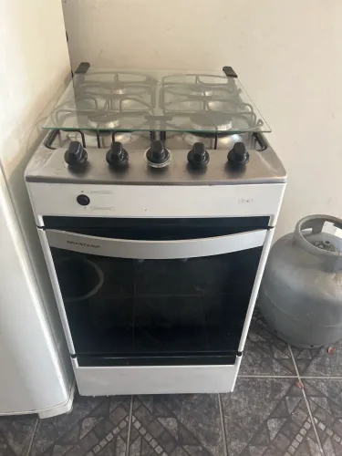 Fogão Brastemp em ótimo estado