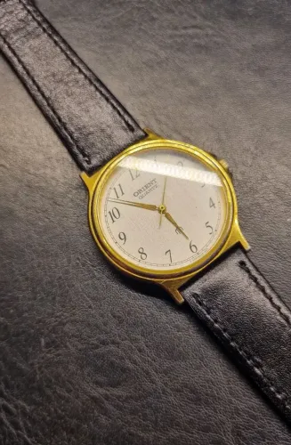 Relógio Orient "Classic Dress"