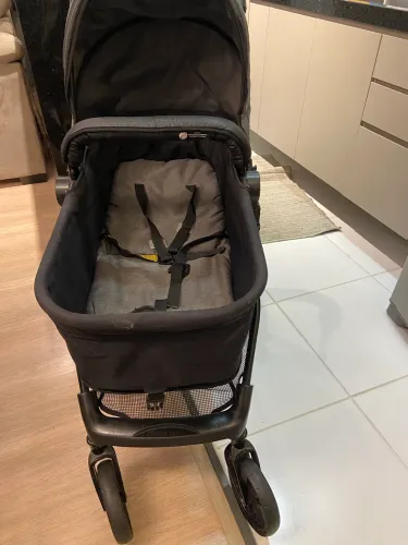 Carrinho de bebe galzerano + bebê conforto