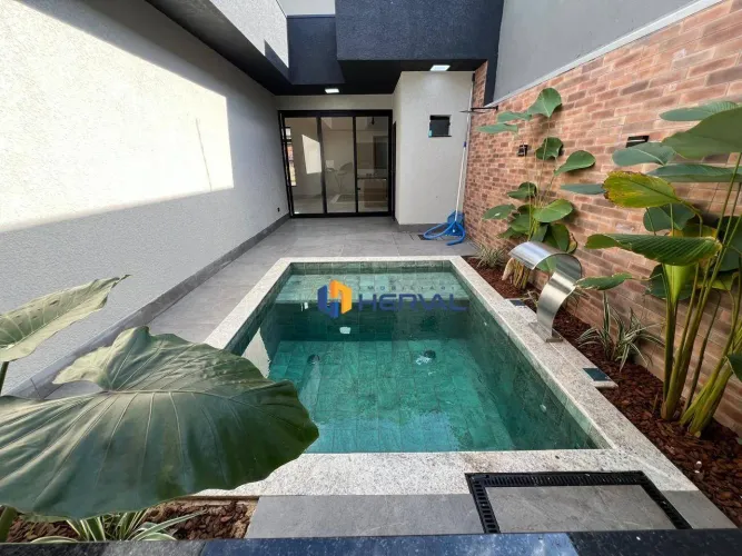Casa com 3 quartos à venda, 203 m² por R$ 1.650.000 - Ouro verde I - Sarandi/PR