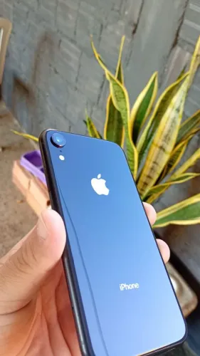 iPhone XR 64g 