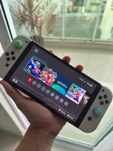NINTENDO SWITCH OLED DESBLOQUEADO