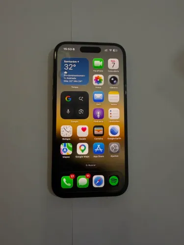 iPhone 16