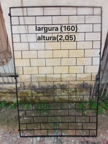 Grade de aço modelo quadrado (largura 1,60)(altura 2,05)