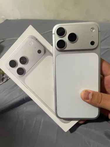 iPhone 17 Promax 256gb Branco