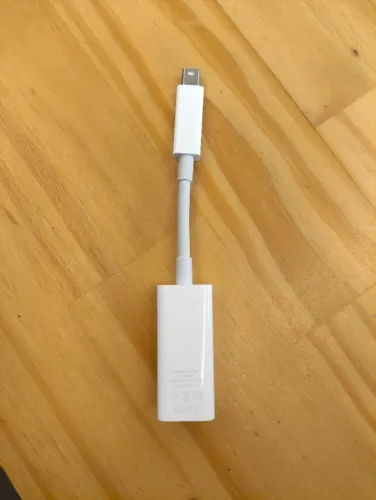 Adaptador Apple Original Thunderbolt Para Ethernet Gigabit (A1433)