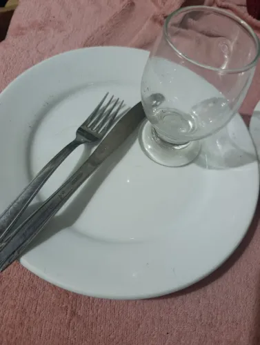 Vende se louças para restaurante