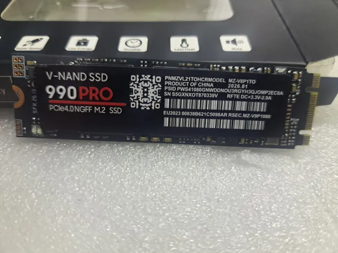 SSD M.2 SATA 990PRO DE DOIS CORTE