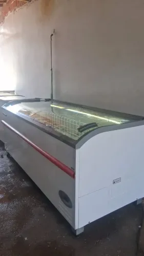Ilha self congelados e resfriado