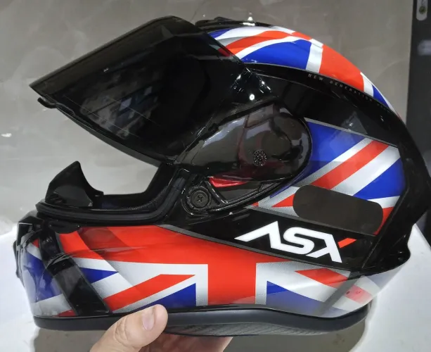Capacete ASX DRAKEN Tamanho: 58. Novo de Mostruário 