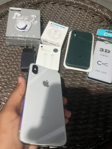 IPHONE X | TODO COMPLETO| + ACESSÓRIOS
