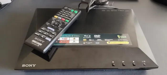 Blu-Ray Sony BDP S1100 - Edição Copa do Mundo 2014
