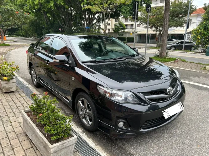 Toyota Corolla XRS 2.0 Flex 16V Aut. 2013