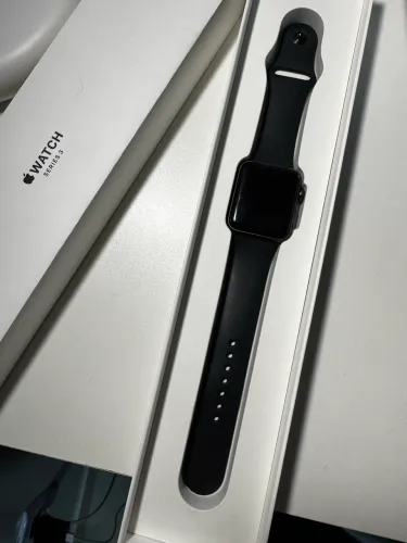 Apple Watch Série 3 - 42mm - Preto