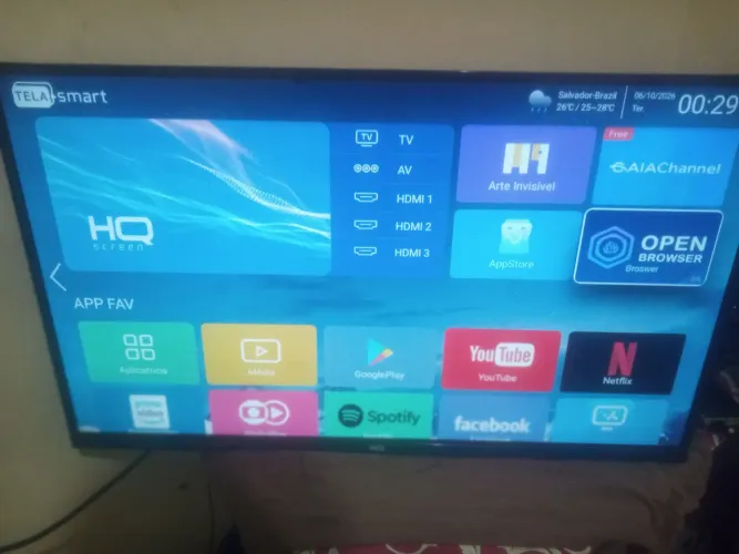 Televisão de 32 polegadas
