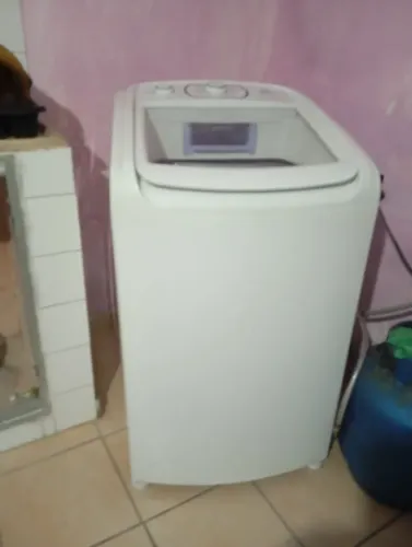 Máquina de lavar roupa Eletrolux 11 kilos