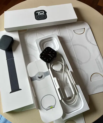 APPLE WATCH SERIES 10 