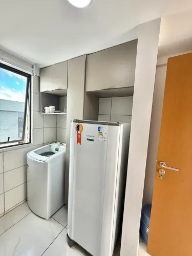 Alugo apto 2 qts + suite, novo, reformado e mobiliado no Golden Beach- Boa viagem.