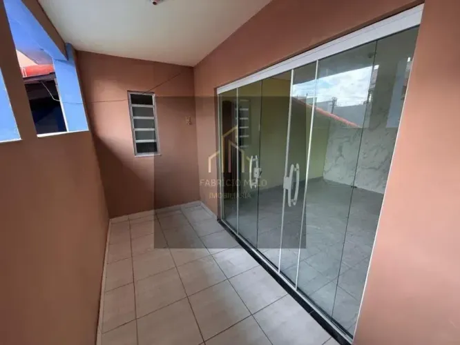 Imóvel para aluguel possui 70 metros quadrados com 2 quartos em Centro - São Pedro da Alde