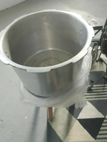 Panela de pressão de 15 litros 