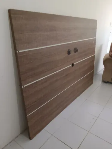 Vendo painel de televisão 100% MDF só para retirada não faço entrega