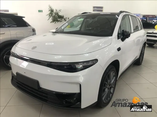 Leapmotor C10 REEV (Híbrido) 2026
