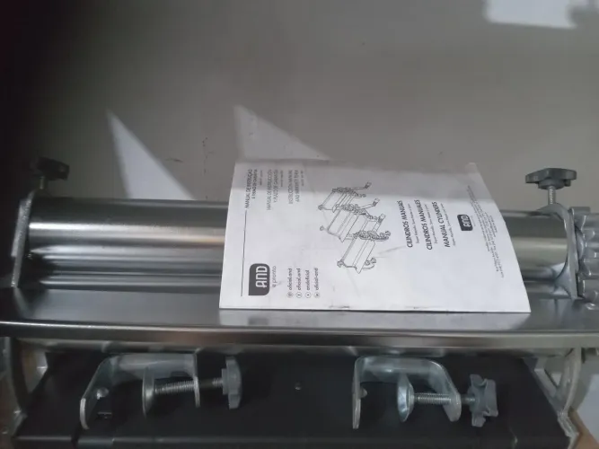 Cilindro inox novo 40ctm manual por 100
