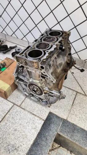 Motor completo Toyota Yaris AT 59mil km