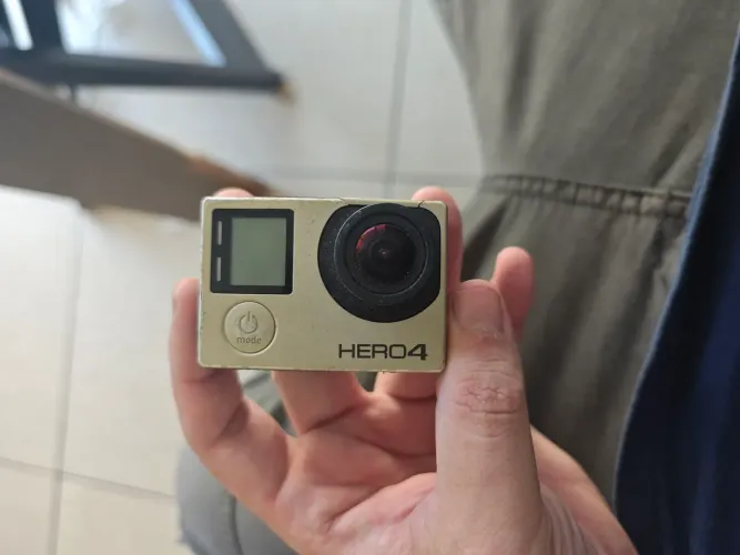Gopro hero 4 - não liga