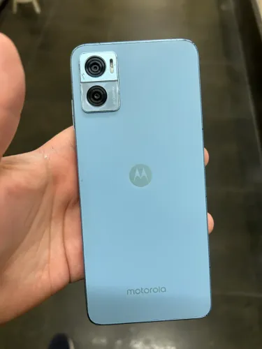 Motorola E22 - 128GB - Azul