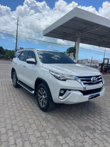 Toyota Hilux SW4 SRX 4X4 2.8 TDI 16V Dies. Aut. 2019