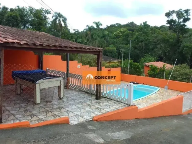 Chácara com 2 dormitórios à venda, 1374 m² por R$ 700.000,00 - Chácara Sete Cruzes - Suzan