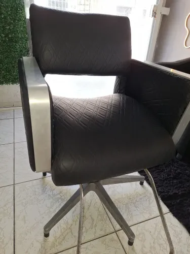 Vendo cadeira
