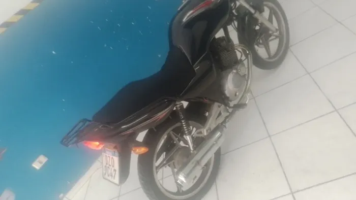 Suzuki yes venda