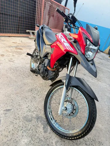 XRE IMPECÁVEL 