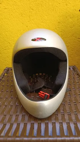 Capacete Air Xtreme Prata Fechado Tamanho S 55-56 - Novo