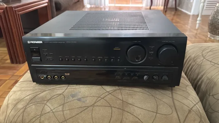 Receiver Pioneer VSX-D703S