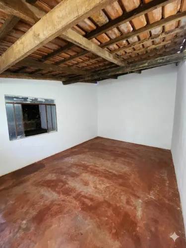 GALPÃO PARA FINS COMERCIAIS