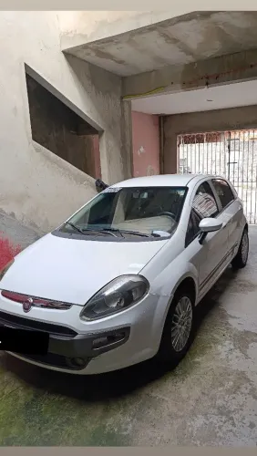 Fiat Punto Essence Dualogic 1.6 Flex 16V 5P 2015