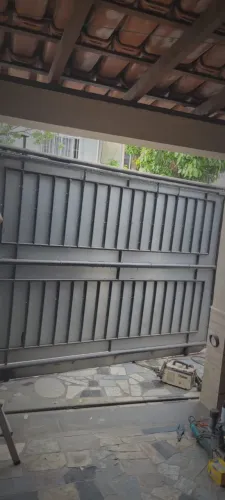 Portão de ferro para garagem 