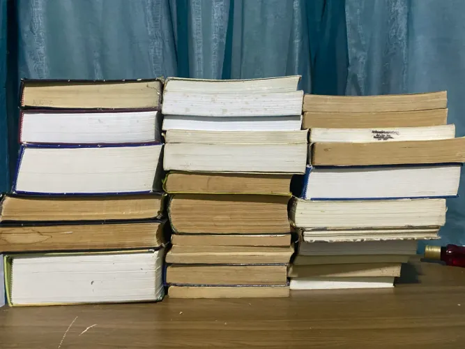 OPORTUNIDADE: BIBLIOTECA COMPLETA DE MEDICINA (24 VOLS) ?
