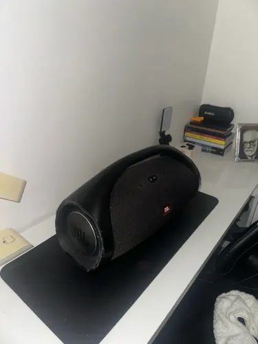 Caixa do som JBL bombox 1 preta