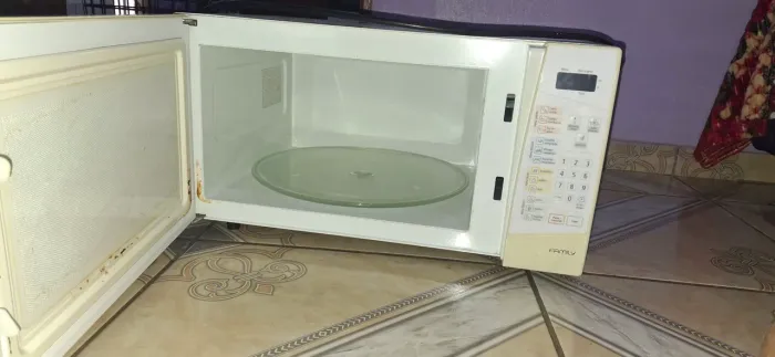 Microondas com defeito