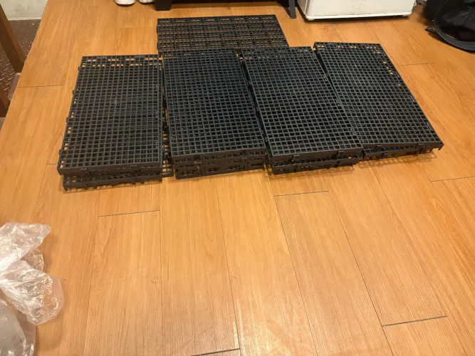 PALLETS 