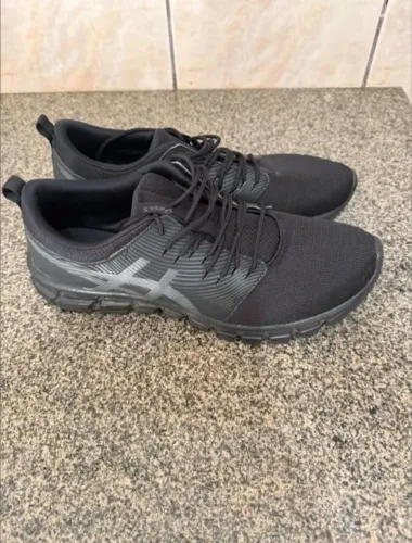 Tênis asics