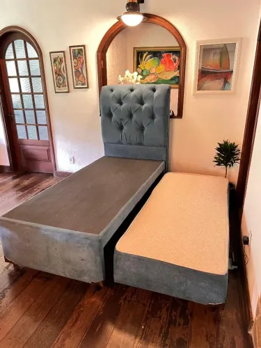 Bicama Box com cabeceira e colchão acoplado 