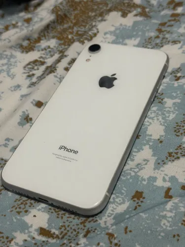 IPHONE XR BRANCO 64GB