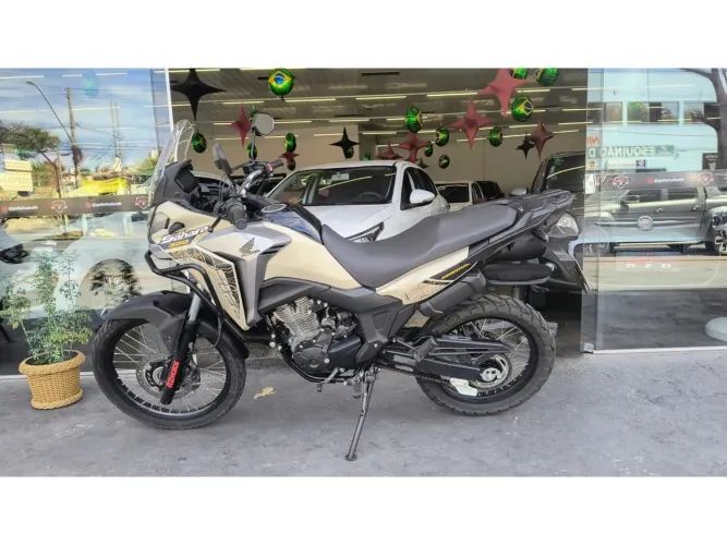 Honda Xre 300 sahara adventure 2024